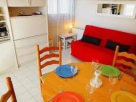 Le Capitole-2 By Interhome 아파트 *