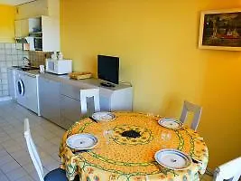 Le Capitole-2 By Interhome