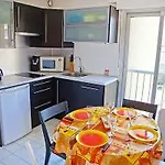 Le Capitole-2 By Interhome Appartement