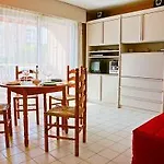 Le Capitole-2 By Interhome Appartement *