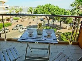 Апартаменты Le Capitole-2 By Interhome Фрежюс