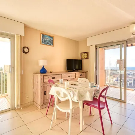 Apartment Le Capitole-2 By Interhome
