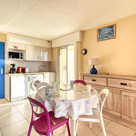Apartment Le Capitole-2 By Interhome