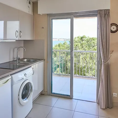 Апартаменты Le Capitole-2 By Interhome *