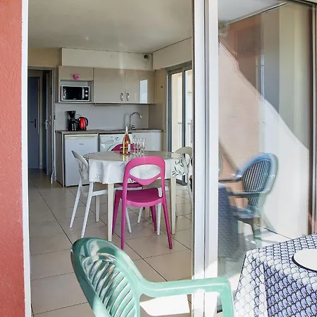 Apartament Le Capitole-2 By Interhome Fréjus