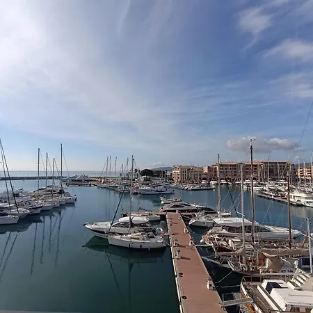 Le Capitole-2 By Interhome Fréjus